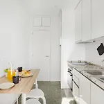 Apartmán Campolide 2br Flat *