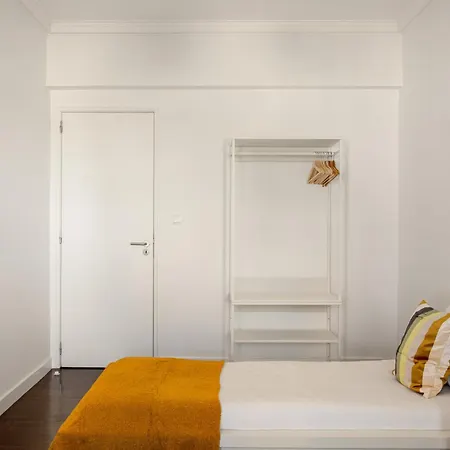 Campolide 2br Flat Lissabon