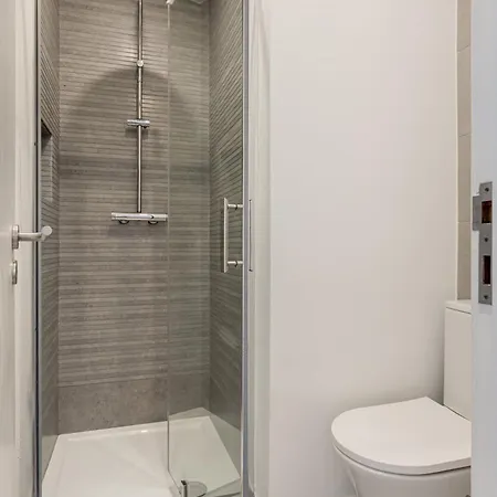 Campolide 2br Flat Appartement *