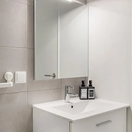 Campolide 2br Flat Lejlighed