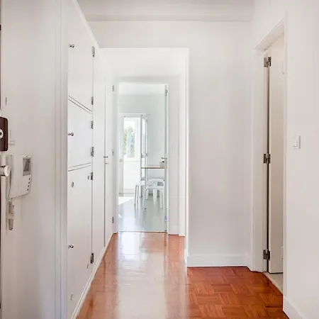 Lejlighed Campolide 2br Flat