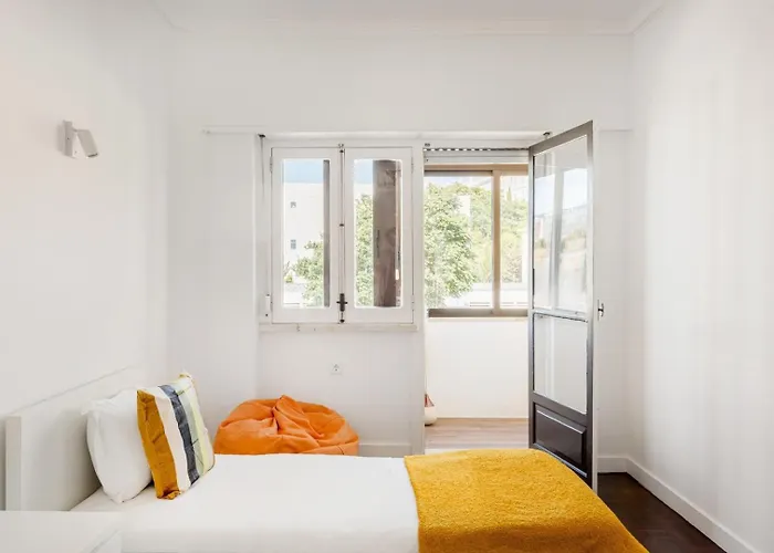 Apartmán Campolide 2br Flat