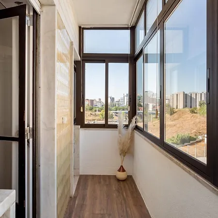 Campolide 2br Flat * Lisboa